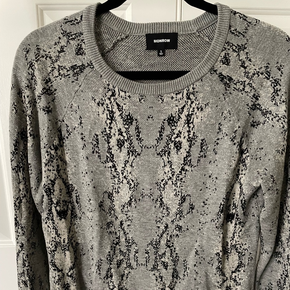Monrow Gray Pattern Sweater, Size Small - image 1